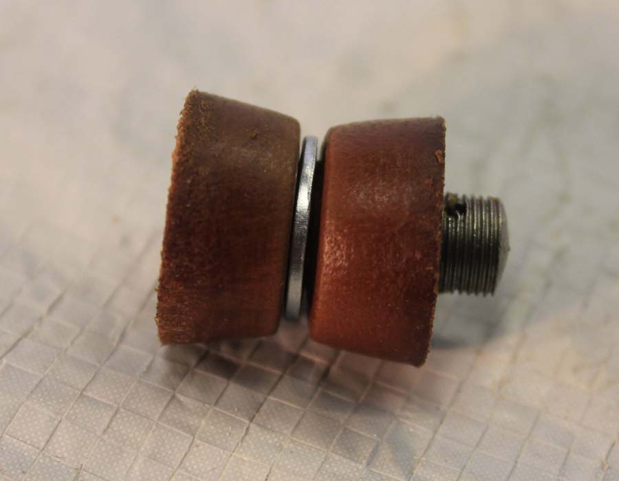 3561-12 Hand Oil Pump Plunger Leathers (1912-36)